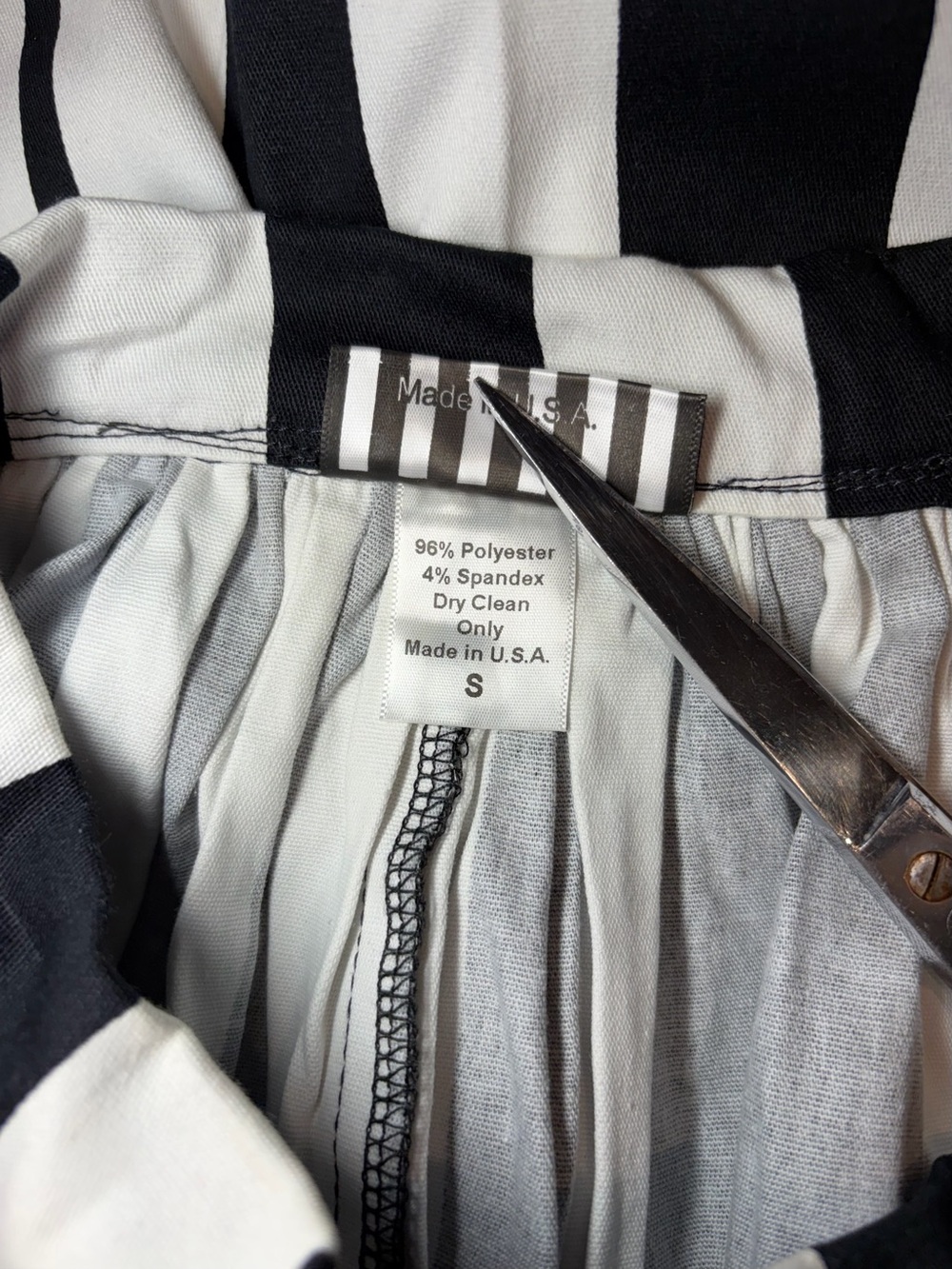 Pinup Couture Black & White Striped “Beetlejuice” Jenny swing Skirt Size S NWOT - Picture 7 of 7